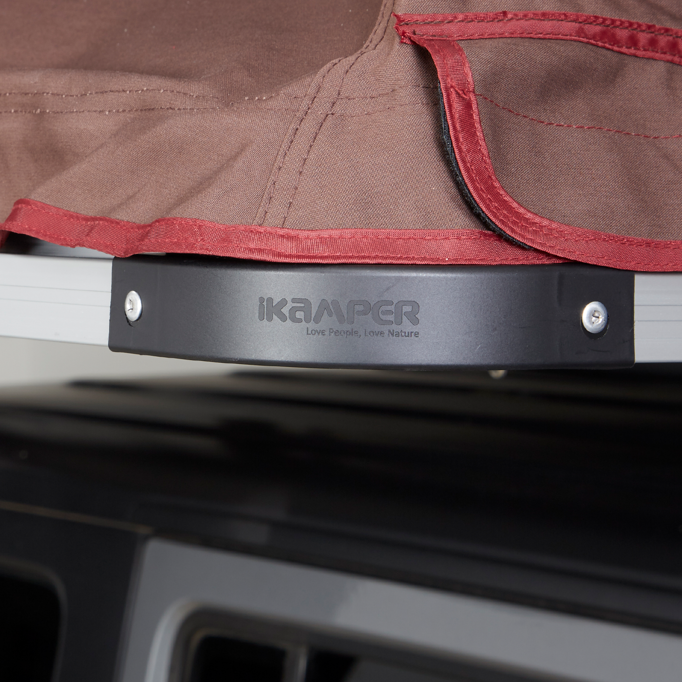 Ikamper Dachzelt Skycamp 2.0 Hartschale bis 4 Personen