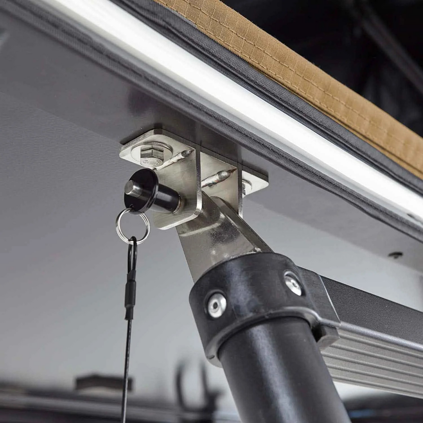 Vickywood Hybrid Dachzelt MIGHTY OAK Gen 3.0 190 ECO - bis 3 Personen